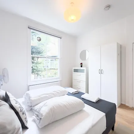 Pleasant 1 Bedroom Camden Apartment -On 1St Floor Лондон Экстерьер фото