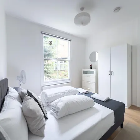 Pleasant 1 Bedroom Camden Apartment -On 1St Floor Лондон Экстерьер фото